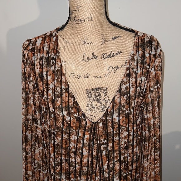 🔥 S O L D 🔥 - Picture 2 of 5